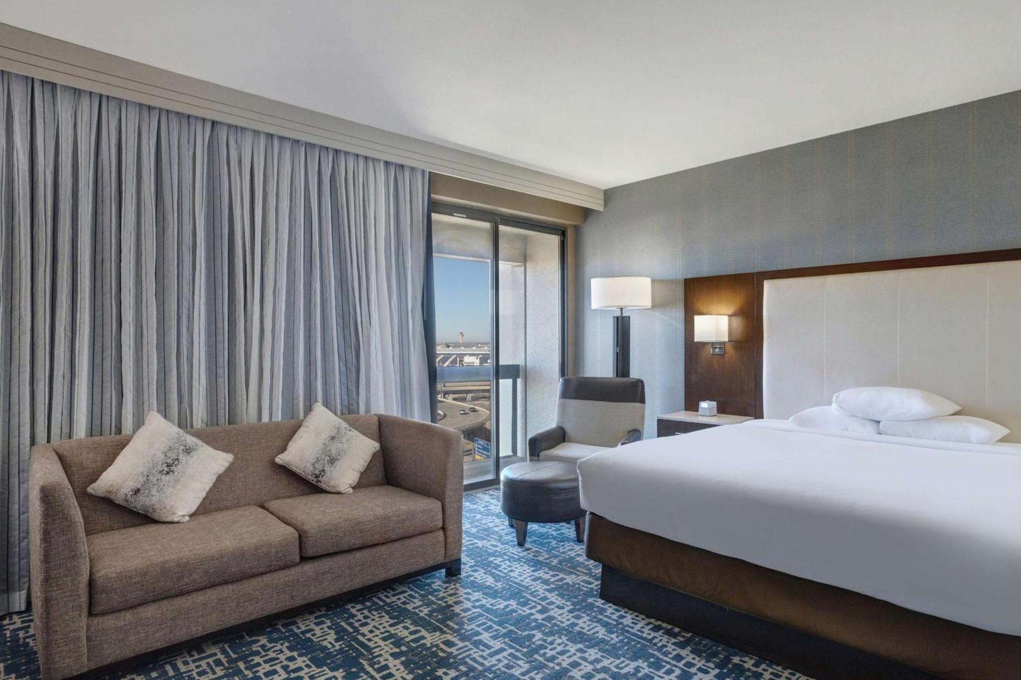 Hyatt Regency Dfw International Airport Hotel Грейпвайн Екстериор снимка